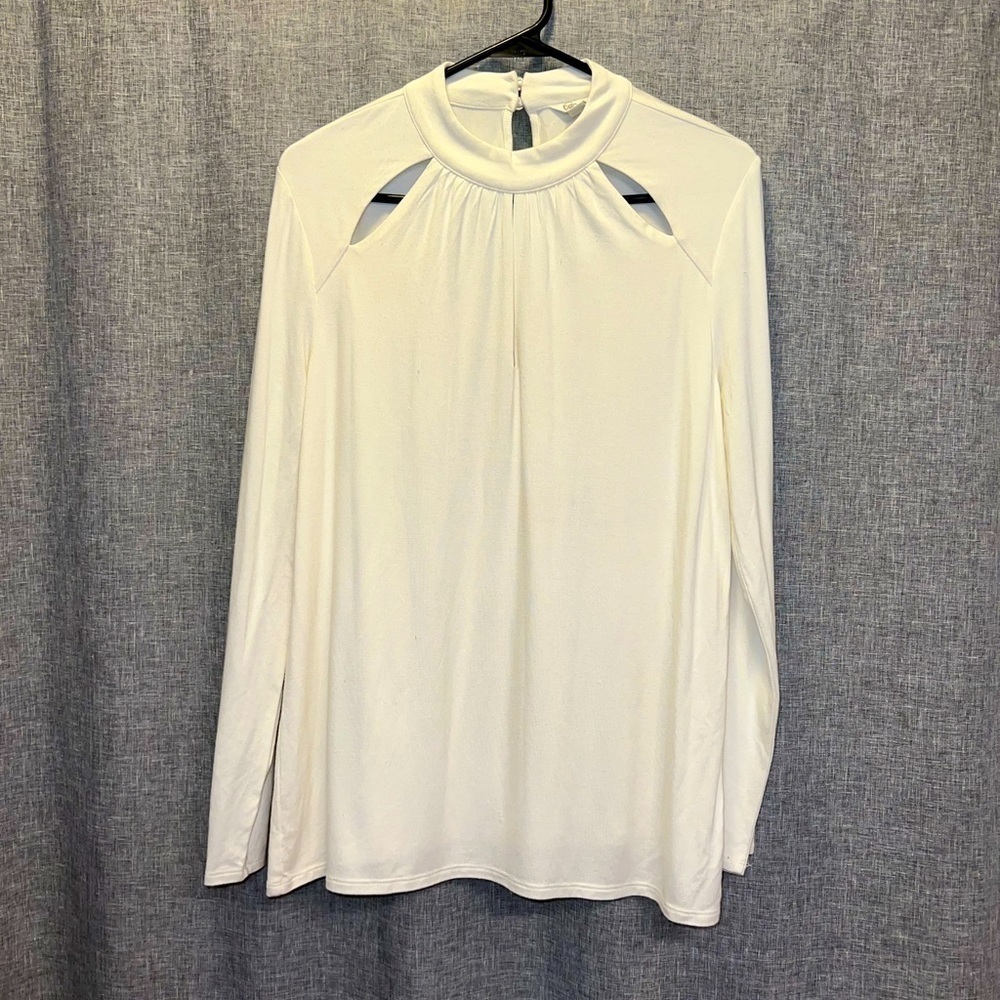 Cato Cream Long Sleeve Keyhole Blouse - Size M